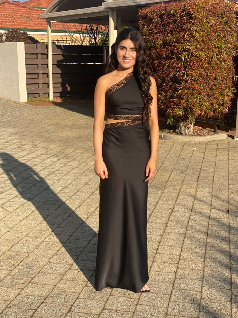 Jillian Lace Gown - Black