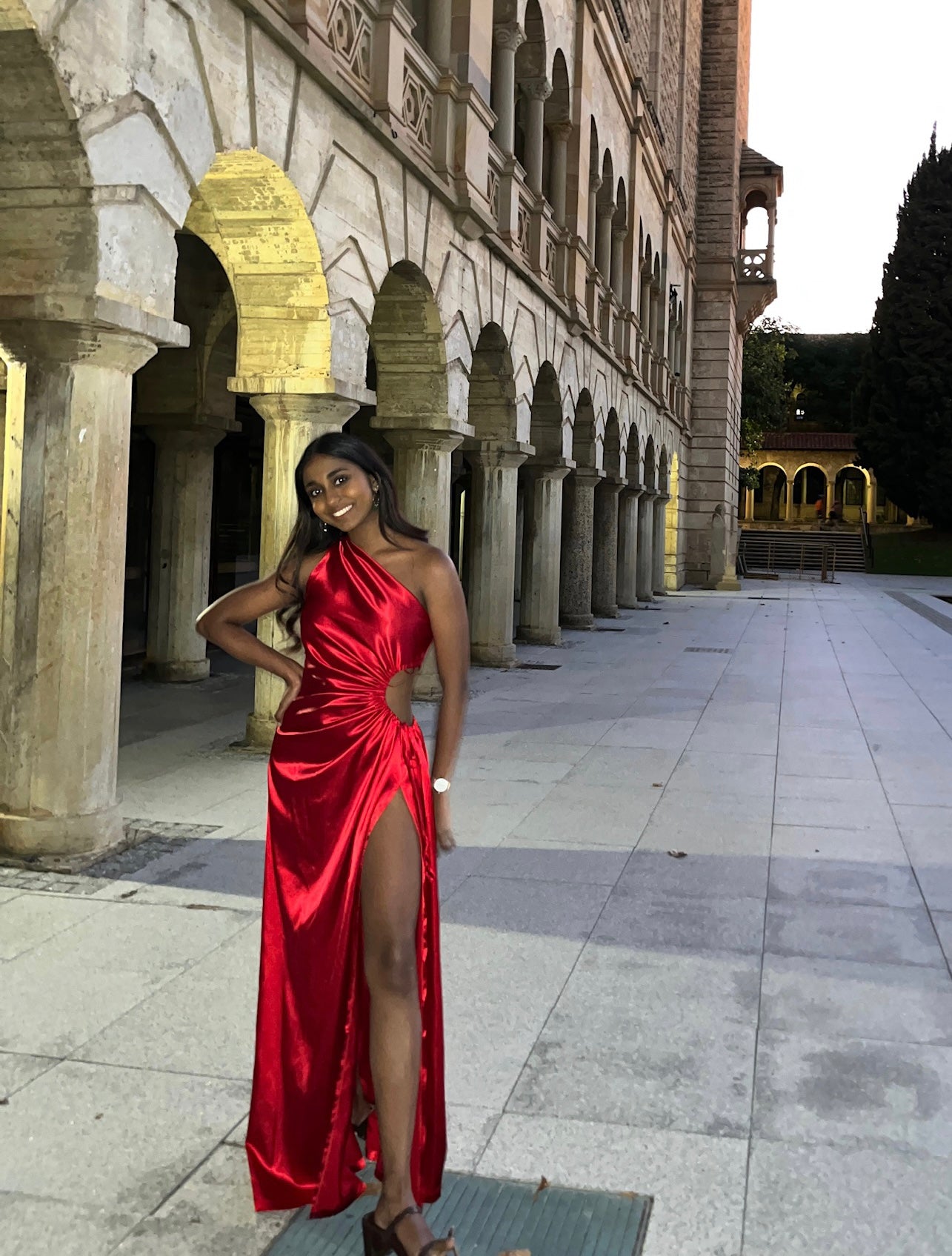 Nour Maxi Dress - Scarlet