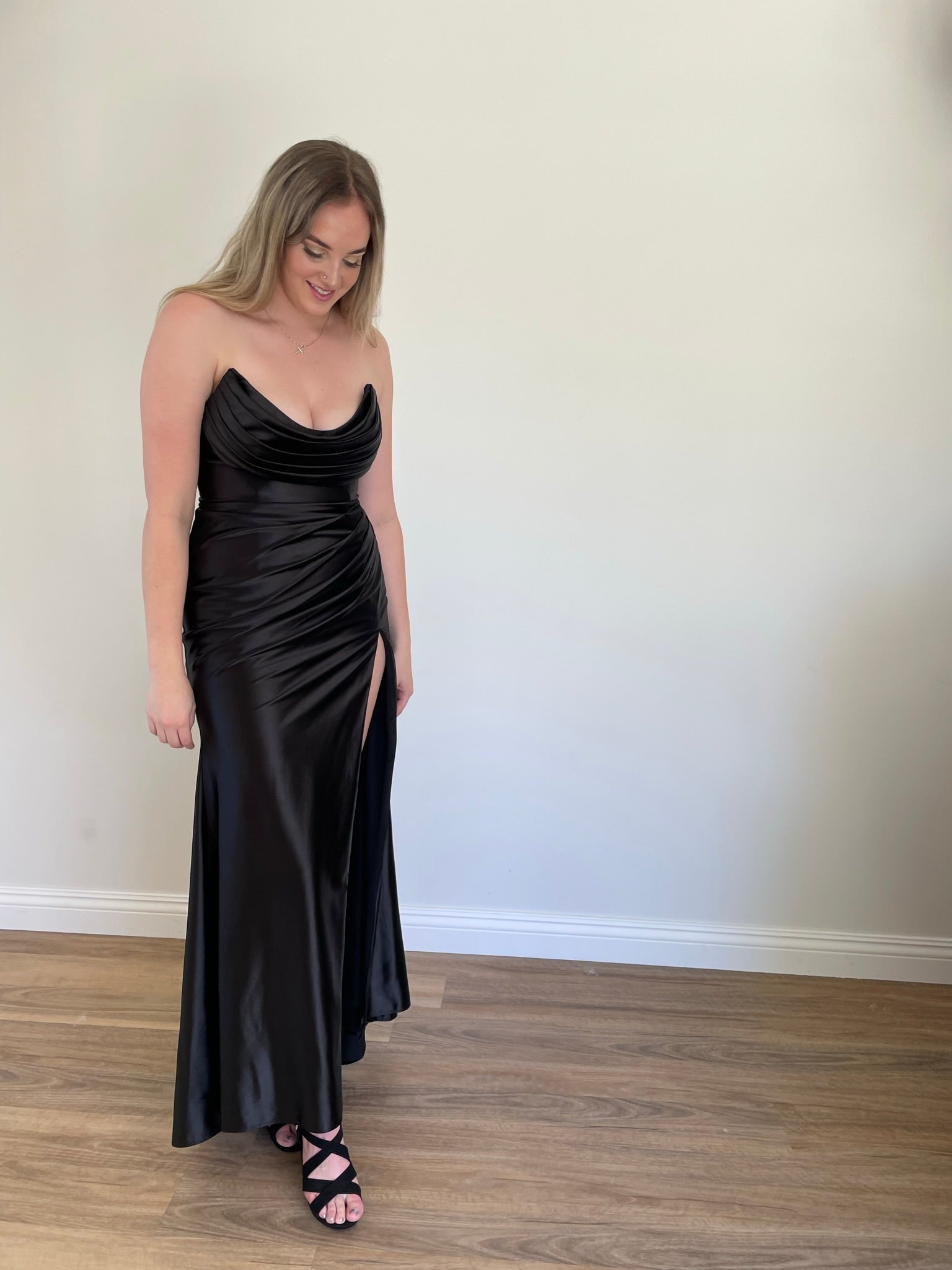 Hartford Gown - Black