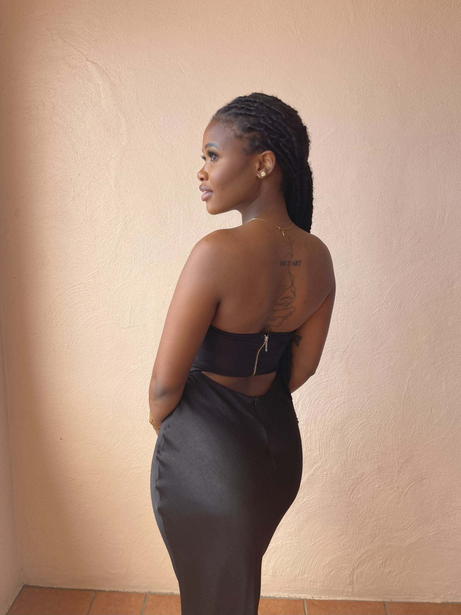 Halle Contrast Strapless Maxi - Black