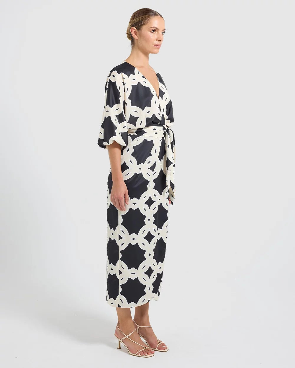 Secret Wrap Midi Dress - Black/Cream