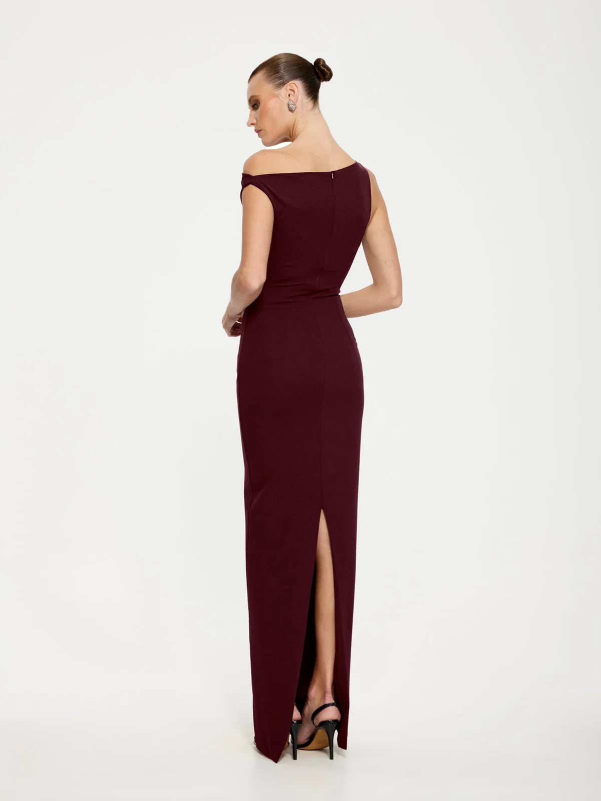 Inaya Gown - Wine