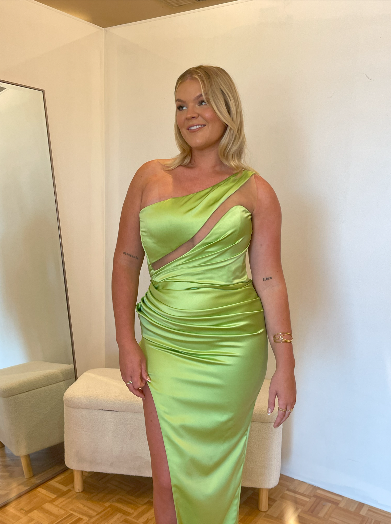 Annie Gown - Light Green
